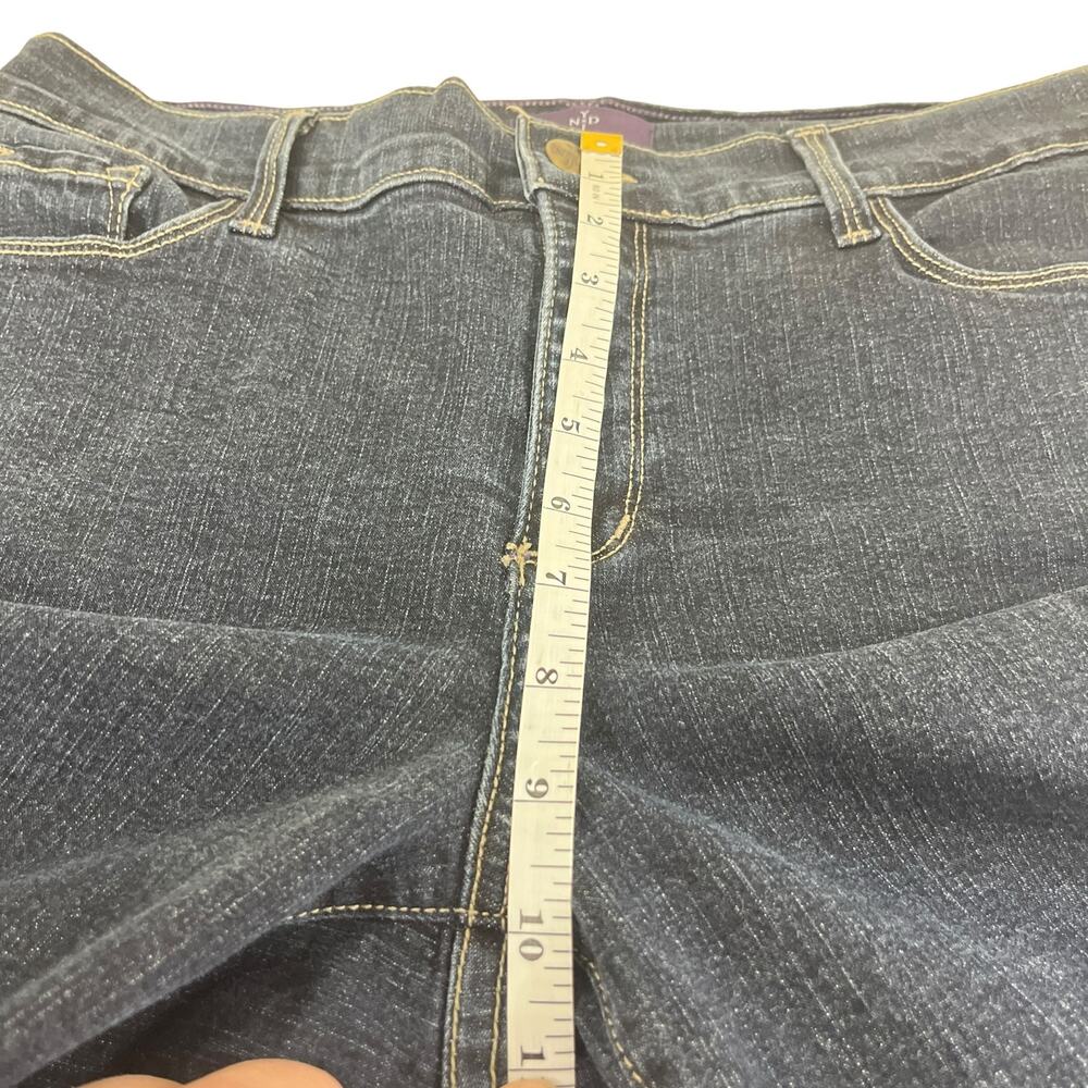 NYDJ Straight Leg Slimming Jeans Women's Size 8 Lift Tuck Technology Dark Blue - Picture 9 of 12